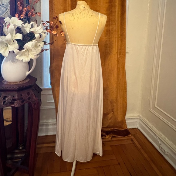 Petite Miss Elaine Vintage Bridal Lace Edged Robe And Slip Peignoir Set - Picture 10 of 15